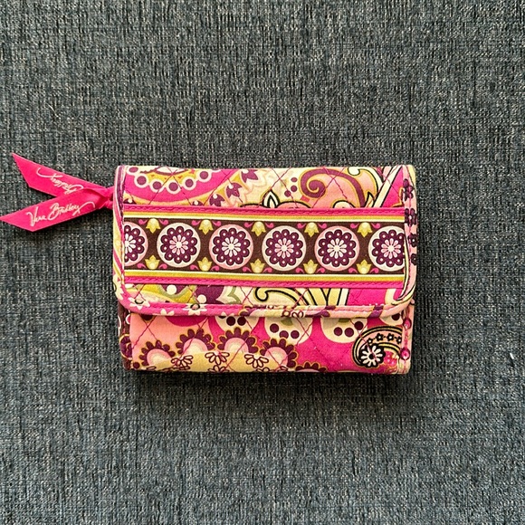 Vera Bradley Handbags - Vera Bradley Women’s Riley Compact Wallet